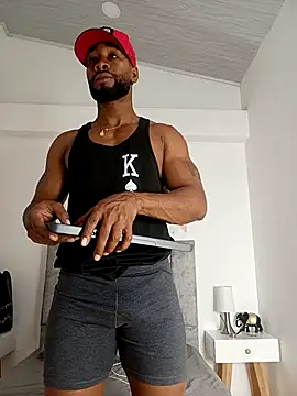Snapshot of Dante_Knox chatting on May 3, 2026, 6:33 pm Dante Knox online show from May 3, 2026, 6:33 pm