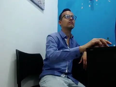 Oswalldo   online show from February 19, 2026, 11:29 am