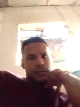 HotLuSex online show from May 1, 2026, 7:52 pm