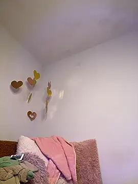 GiannaMagari online show from February 21, 2026, 8:44 pm