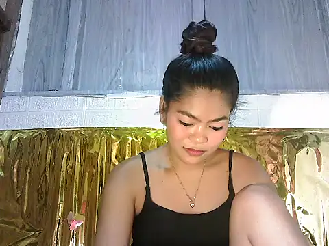 Sexyhotjove online show from May 28, 2026, 4:53 am
