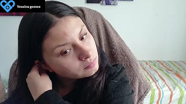 yessica gomez01 online show from July 15, 2026, 1:07 pm