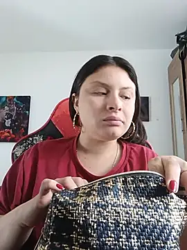 Snapshot of yessica_gomez01 chatting on May 23, 2026, 12:04 pm yessica gomez01 online show from May 23, 2026, 12:04 pm