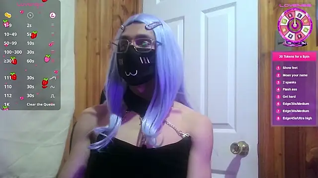 Snapshot of Frankie_boygirl chatting on March 27, 2026, 12:30 am Frankie boygirl online show from March 27, 2026, 12:30 am