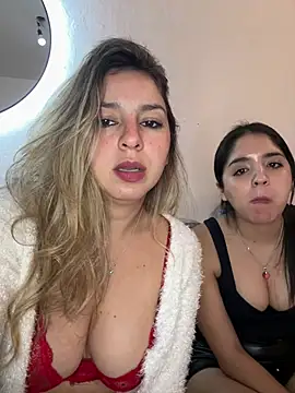 bebitas2  online show from June 3, 2026, 10:47 pm