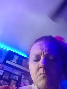 DisireAfterDark online show from February 16, 2026, 11:35 pm