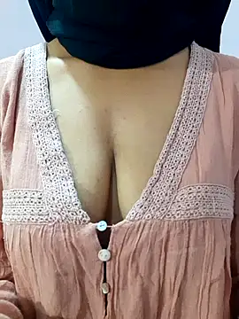 cutehotwife online show from February 28, 2026, 3:50 am