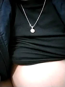 Snapshot of Aurora206 chatting on February 7, 2026, 12:46 pm Aurora206 online show from February 7, 2026, 12:46 pm