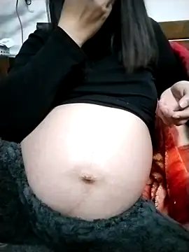 Snapshot of Aurora206 chatting on February 10, 2026, 6:45 am Aurora206 online show from February 10, 2026, 6:45 am