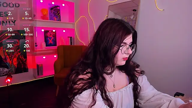 Snapshot of Siena_aa chatting on February 28, 2026, 9:03 pm Siena aa online show from February 28, 2026, 9:03 pm