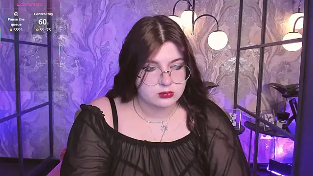 Snapshot of Siena_aa chatting on March 3, 2026, 2:02 pm Siena aa online show from March 3, 2026, 2:02 pm