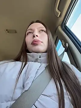 LeiaMood online show from March 17, 2026, 4:48 am