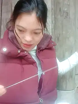 Snapshot of jjennyyy chatting on February 6, 2026, 2:18 am jjennyyy online show from February 6, 2026, 2:18 am