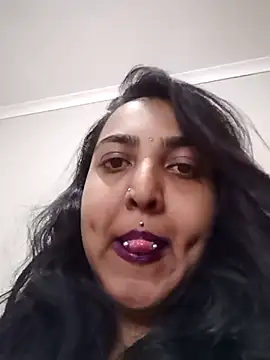Snapshot of IndianBearxx chatting on July 13, 2026, 5:34 pm IndianBearxx online show from July 13, 2026, 5:34 pm