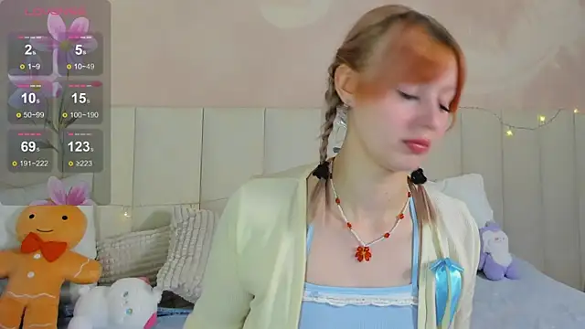 Snapshot of AdeleSilvy chatting on July 13, 2026, 1:49 am AdeleSilvy online show from July 13, 2026, 1:49 am