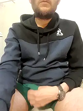 80julien online show from March 26, 2026, 10:29 pm