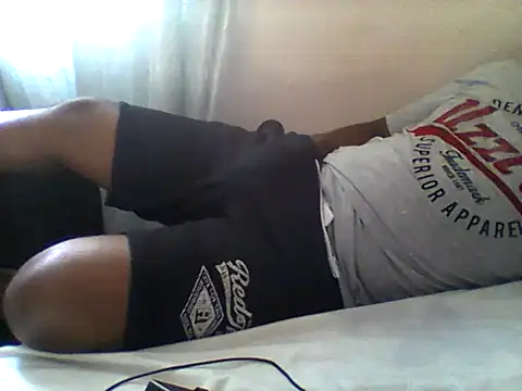 Snapshot of handsomeguy02 chatting on July 21, 2026, 1:12 pm handsomeguy02 online show from July 21, 2026, 1:12 pm