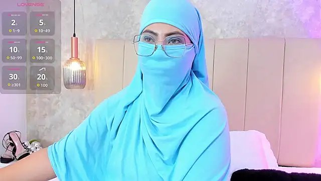  Farahh  online show from January 15, 2026, 11:57 am