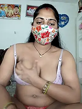 Angel eyes00 online show from April 1, 2026, 3:31 pm