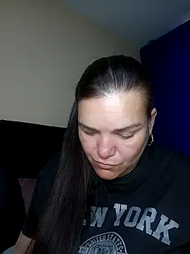 lee hot online show from February 6, 2026, 9:11 pm