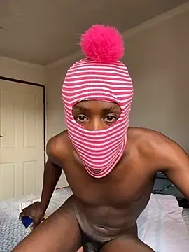 Snapshot of HotTwink_ZAR chatting on February 22, 2026, 11:34 am HotTwink ZAR online show from February 22, 2026, 11:34 am