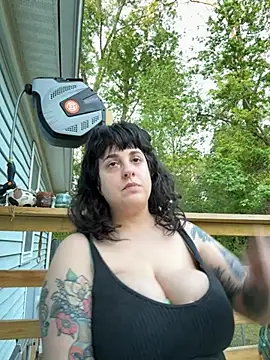 kitkathecartoonclown online show from April 17, 2026, 11:18 pm