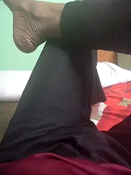 deshi9inch9 online show from May 7, 2026, 5:49 pm
