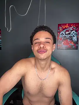 l-laross online show from June 4, 2026, 11:20 pm