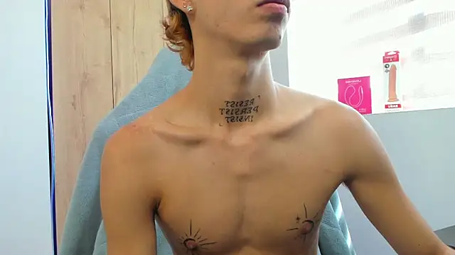 Snapshot of Maiky_Cooper01 chatting on January 17, 2026, 6:55 pm Maiky Cooper01 online show from January 17, 2026, 6:55 pm