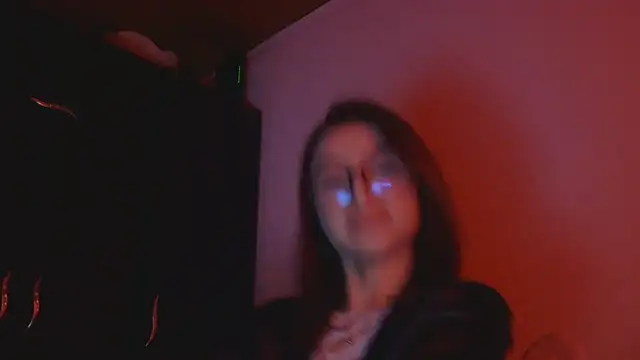 Snapshot of OriannaWolf chatting on March 4, 2026, 3:03 am OriannaWolf online show from March 4, 2026, 3:03 am