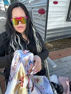 BaByDollxChloe online show from February 12, 2026, 8:52 pm