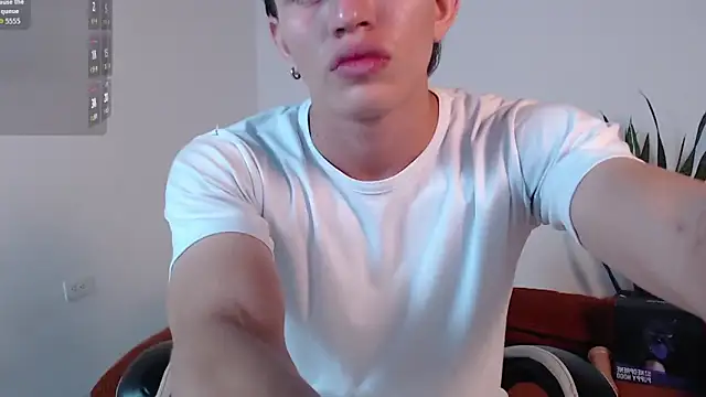 DarrenColleen online show from February 21, 2026, 11:51 pm