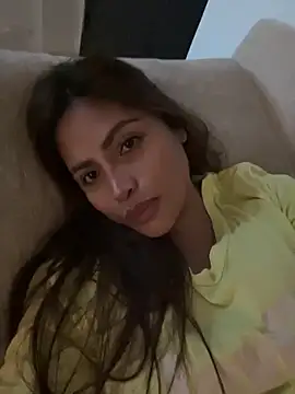 Snapshot of hyacinth30 chatting on February 6, 2026, 2:02 pm hyacinth30 online show from February 6, 2026, 2:02 pm