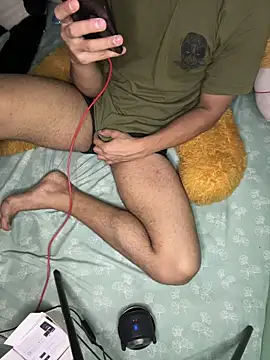 urfuckbunny online show from April 29, 2026, 6:25 pm