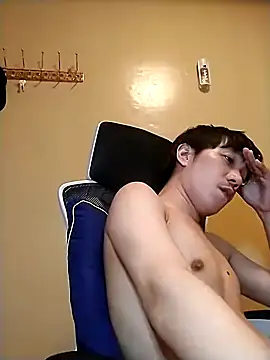 asian guy67 online show from May 24, 2026, 7:14 pm