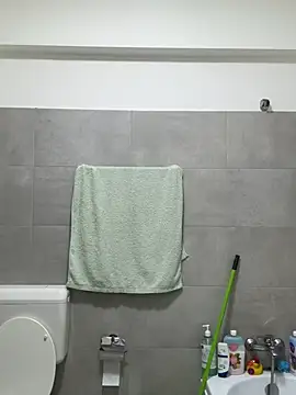 dalia0710 online show from March 6, 2026, 8:04 pm