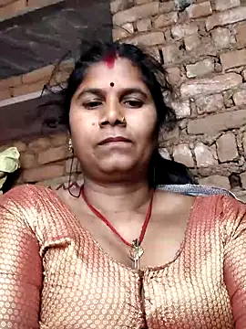 Snapshot of Hot_di97 chatting on February 25, 2026, 12:00 am Hot di97 online show from February 25, 2026, 12:00 am