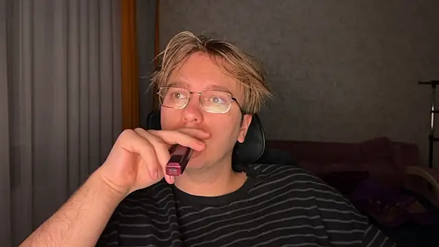 HairyVit online show from February 3, 2026, 4:10 am