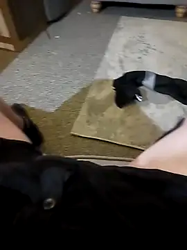 Hertsguy1984 online show from April 17, 2026, 10:56 pm