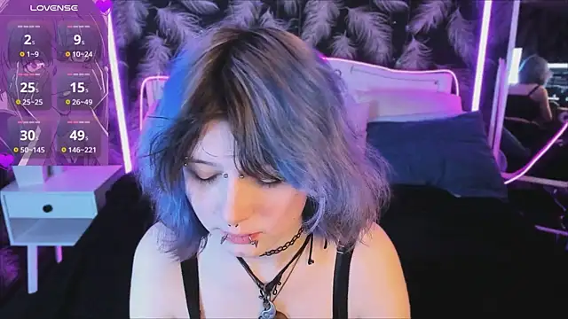 Snapshot of Ashley_Veil chatting on February 27, 2026, 8:08 pm Ashley Veil online show from February 27, 2026, 8:08 pm