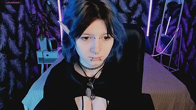 Snapshot of Ashley_Veil chatting on February 19, 2026, 8:39 pm Ashley Veil online show from February 19, 2026, 8:39 pm