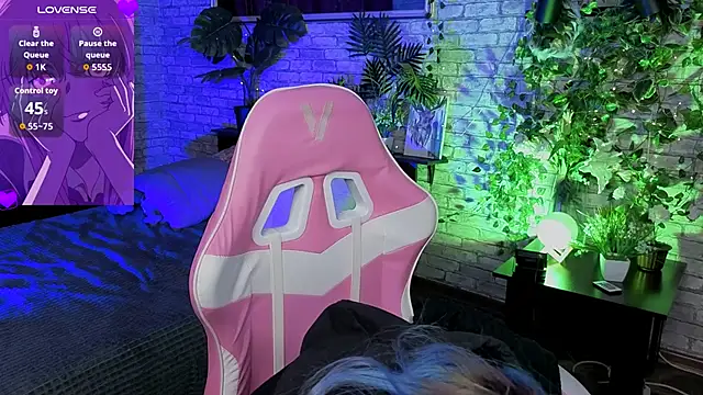 Snapshot of Ashley_Veil chatting on February 20, 2026, 9:06 pm Ashley Veil online show from February 20, 2026, 9:06 pm