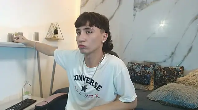 XanderGrey8 online show from March 26, 2026, 7:23 pm