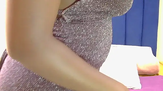 SexyBoobsxX97 online show from February 4, 2026, 11:27 am