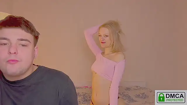 Snapshot of your_molly_mark_ chatting on February 25, 2026, 5:29 am your molly mark online show from February 25, 2026, 5:29 am