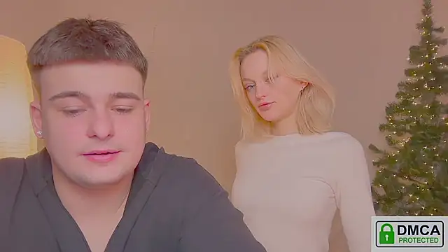 Snapshot of your_molly_mark_ chatting on February 6, 2026, 4:25 pm your molly mark online show from February 6, 2026, 4:25 pm