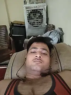 Snapshot of allumatar chatting on May 25, 2026, 5:11 pm allumatar online show from May 25, 2026, 5:11 pm