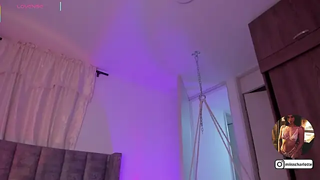 miss  charlotte7 online show from February 27, 2026, 4:12 am