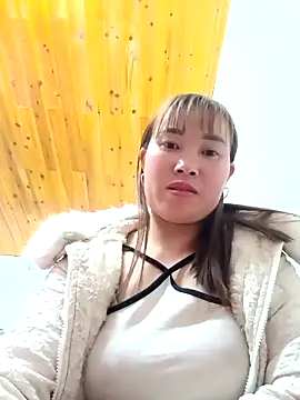 karara97 online show from February 25, 2026, 3:23 pm