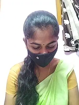 Tamil Hot RoyalQueen online show from April 13, 2026, 12:47 am